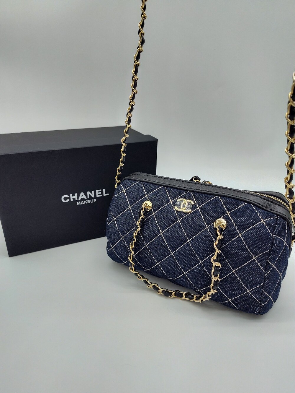 CHANEL Makeup VIP Promo Quilted Denim Bag Detachable Chain Strap Gold CC NIB